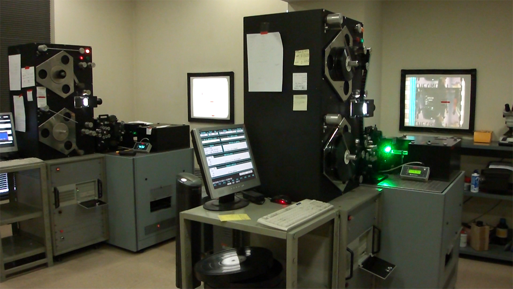 Máquina subtitulado láser